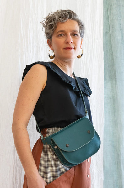 Ceinture pochette Amaru Paon en cuir recyclé