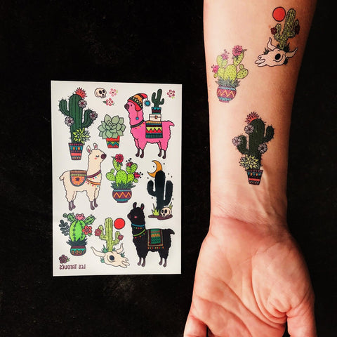 Tatouage Des alpagas et des cactus