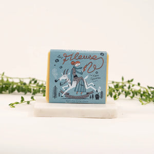 Savon La fileuse - lait de chèvre et amande amère