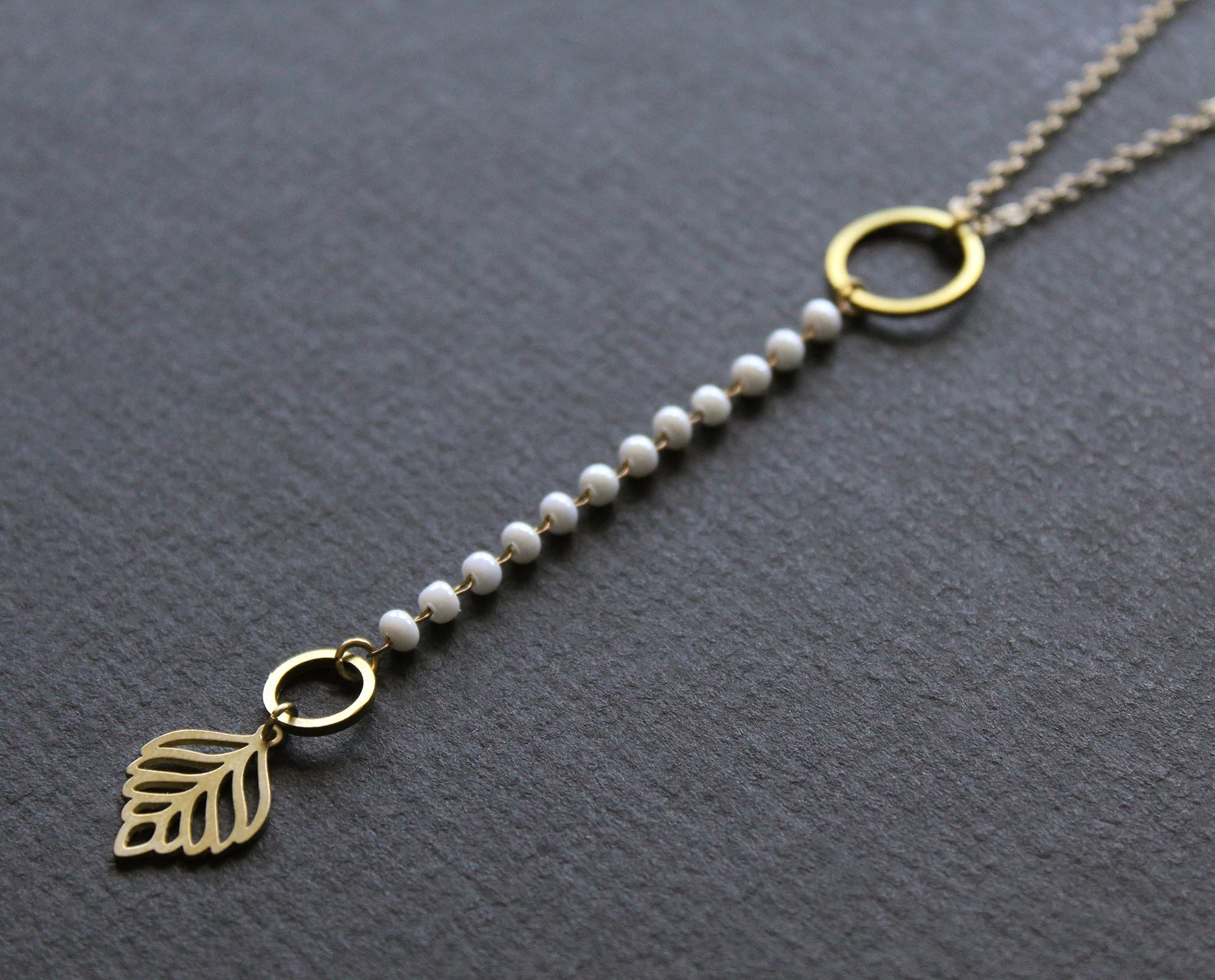 Collier Vellum