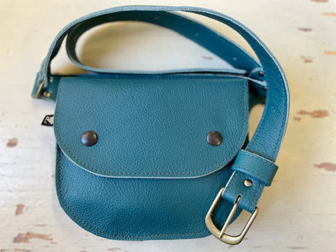 Ceinture pochette Amaru Paon en cuir recyclé